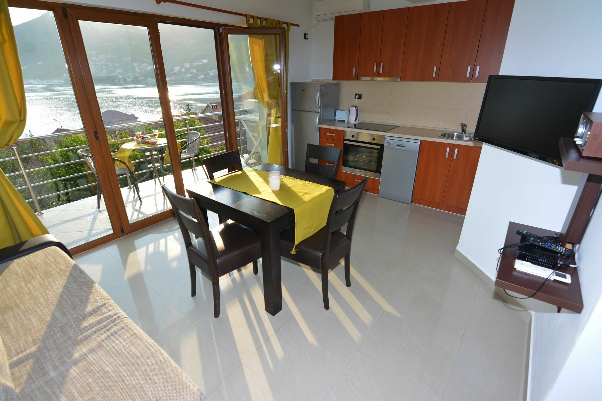 Tale House Montenegro Tivat Luaran gambar